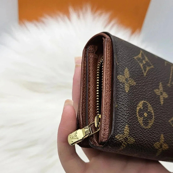 Louis  Vuitton Porte Monnaie Tresor Zipper Wallet - Picture 7 of 15